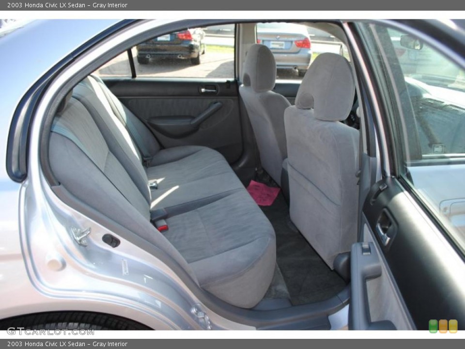 Gray Interior Photo for the 2003 Honda Civic LX Sedan #38856308