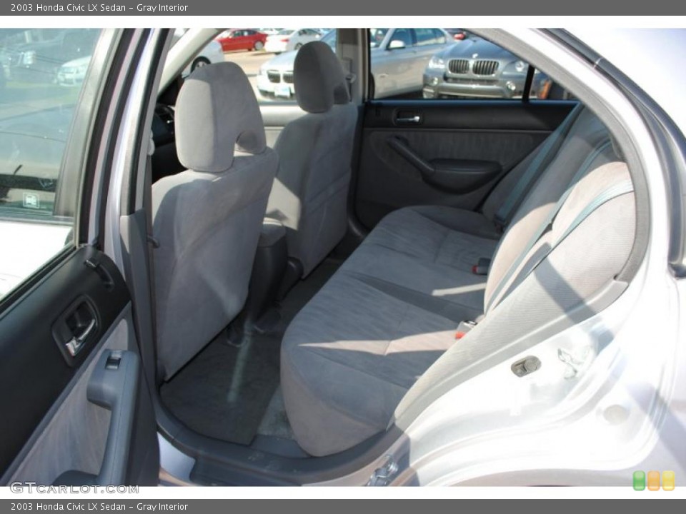 Gray Interior Photo for the 2003 Honda Civic LX Sedan #38856340