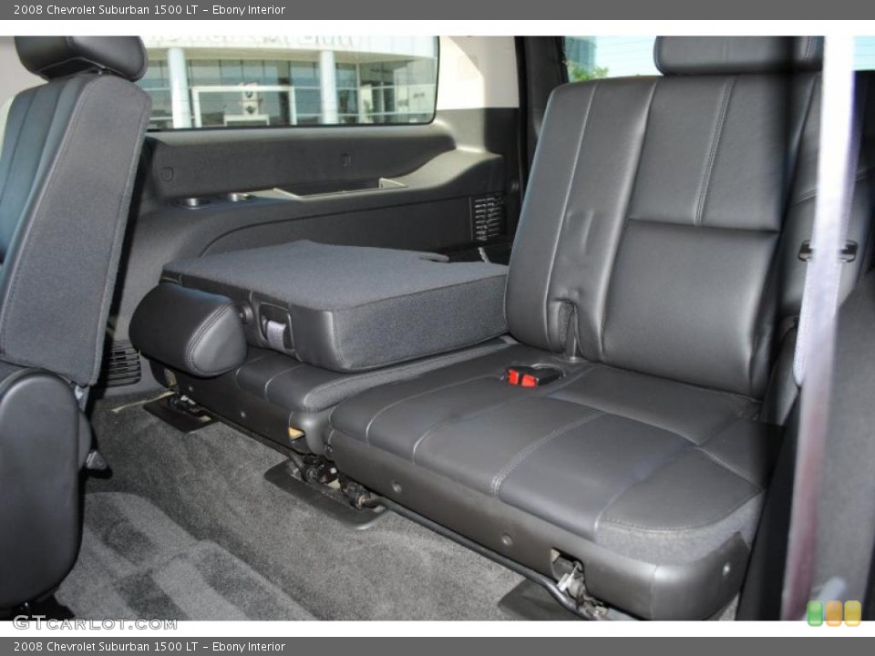 Ebony Interior Photo for the 2008 Chevrolet Suburban 1500 LT #38857328