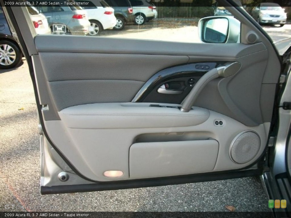 Taupe Interior Door Panel for the 2009 Acura RL 3.7 AWD Sedan #38862804