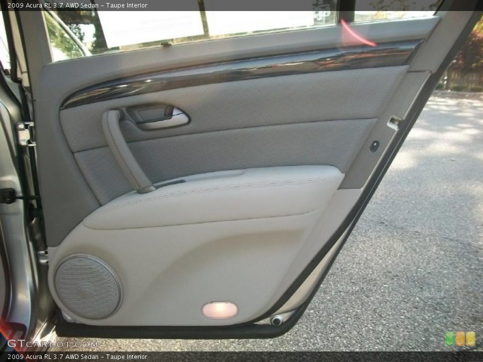 Taupe Interior Door Panel for the 2009 Acura RL 3.7 AWD Sedan #38863028