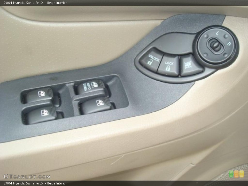 Beige Interior Controls for the 2004 Hyundai Santa Fe LX #38864708