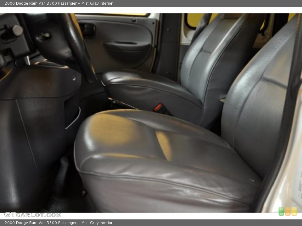 Mist Gray Interior Photo for the 2000 Dodge Ram Van 3500 Passenger #38865128