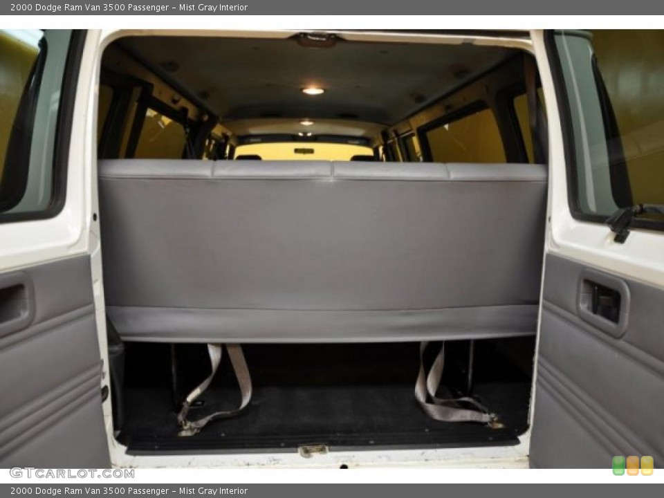 Mist Gray Interior Photo for the 2000 Dodge Ram Van 3500 Passenger #38865140