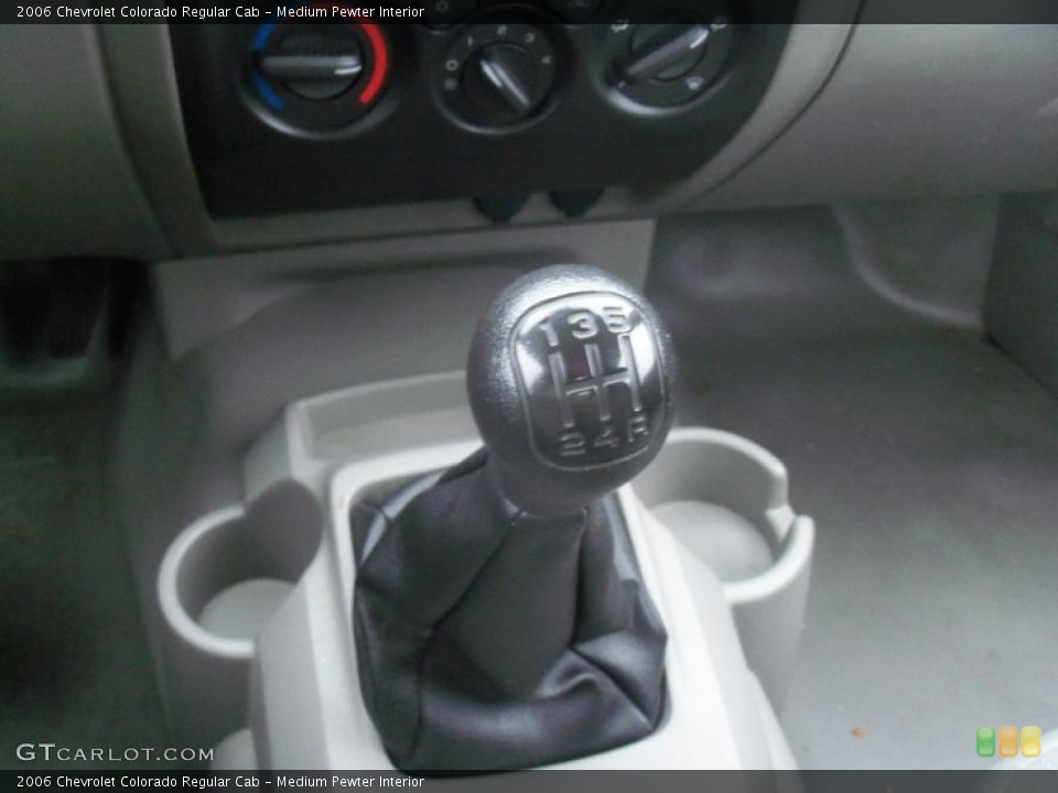 Medium Pewter Interior Transmission for the 2006 Chevrolet Colorado Regular Cab #38871208