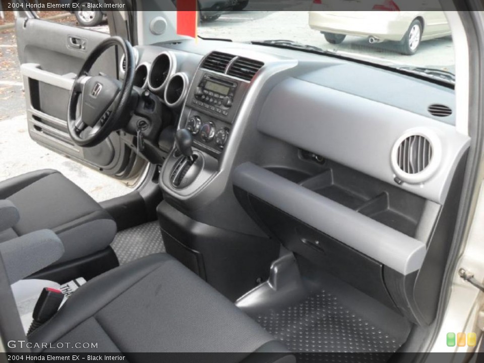 Black Interior Dashboard for the 2004 Honda Element EX #38888634