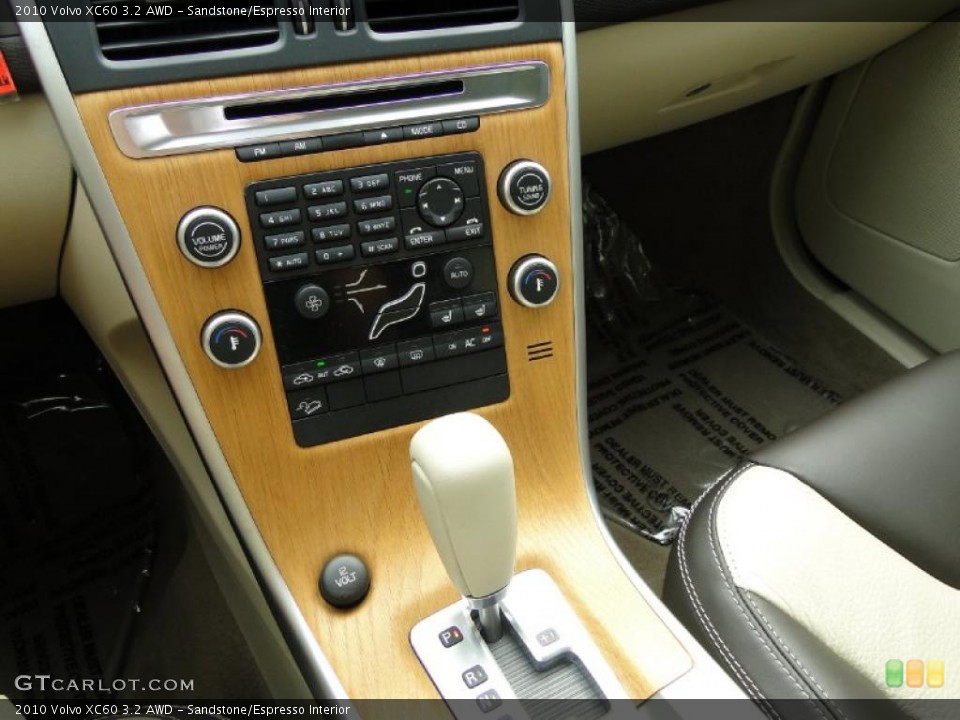 Sandstone/Espresso Interior Controls for the 2010 Volvo XC60 3.2 AWD #38891306