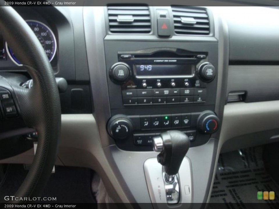 Gray Interior Controls for the 2009 Honda CR-V EX 4WD #38891990