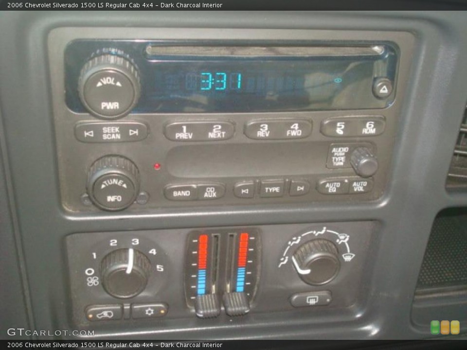 Dark Charcoal Interior Controls for the 2006 Chevrolet Silverado 1500 LS Regular Cab 4x4 #38893978