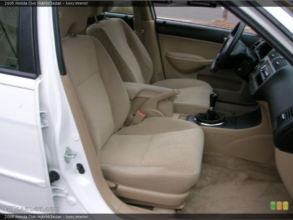 Ivory Interior Photo for the 2005 Honda Civic Hybrid Sedan #38895922
