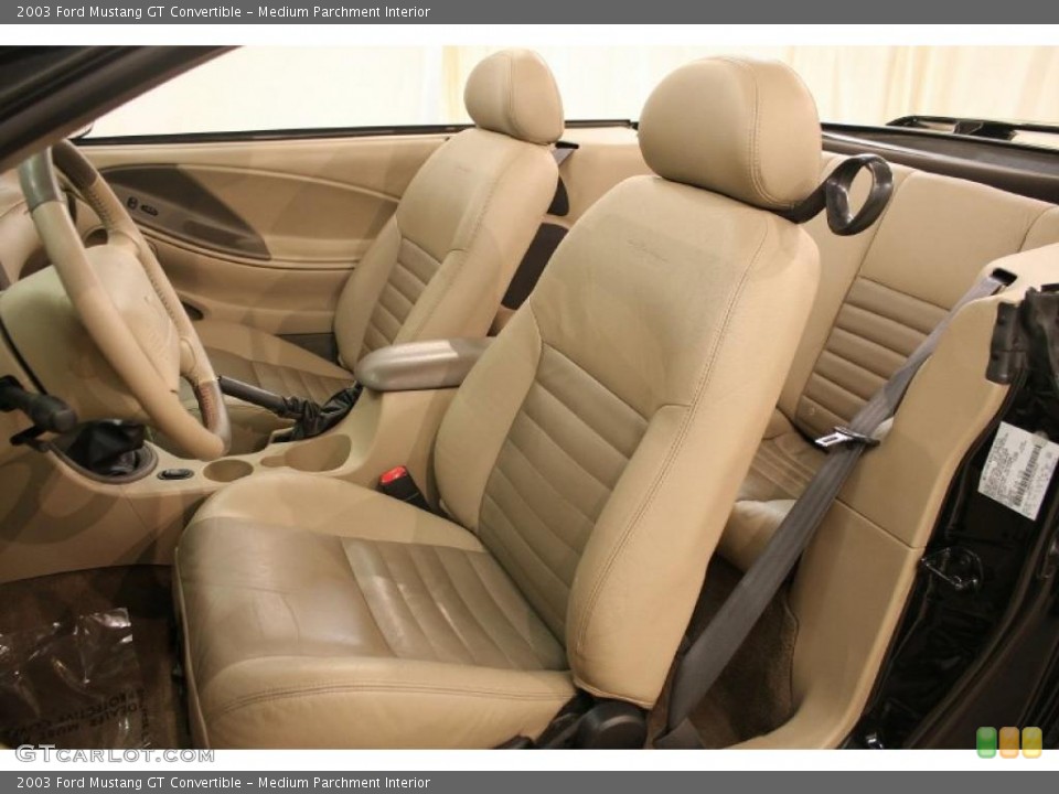 Medium Parchment Interior Photo for the 2003 Ford Mustang GT Convertible #38897578