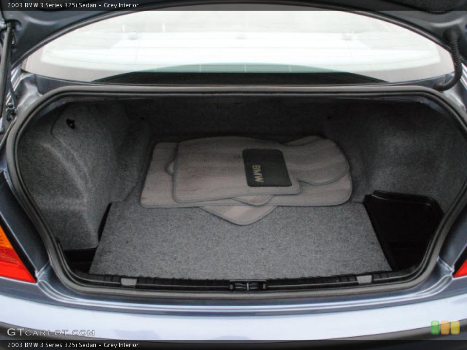 Grey Interior Trunk for the 2003 BMW 3 Series 325i Sedan #38897602