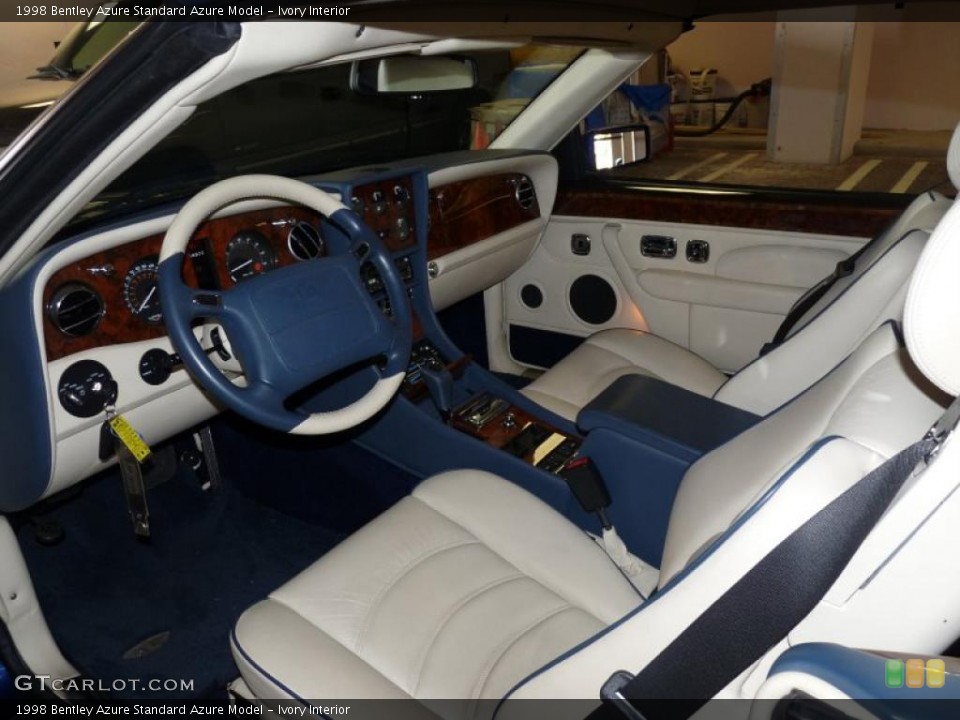 Ivory Interior Photo for the 1998 Bentley Azure  #38898194