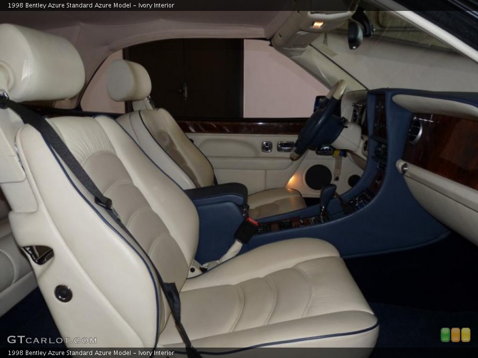 Ivory Interior Photo for the 1998 Bentley Azure  #38898314
