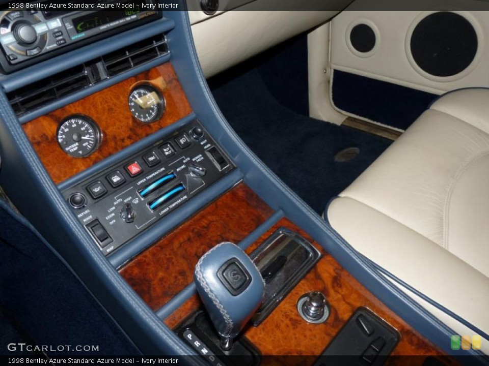 Ivory Interior Controls for the 1998 Bentley Azure  #38898398