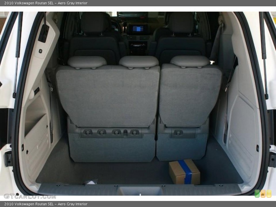 Aero Gray Interior Trunk for the 2010 Volkswagen Routan SEL #38903610