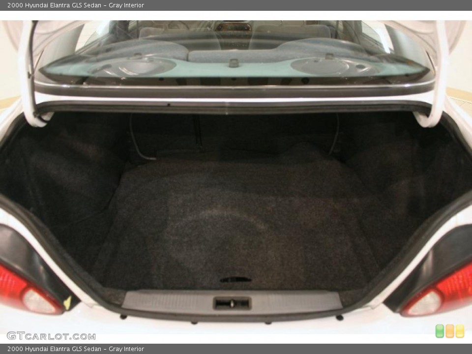 Gray Interior Trunk for the 2000 Hyundai Elantra GLS Sedan #38904762