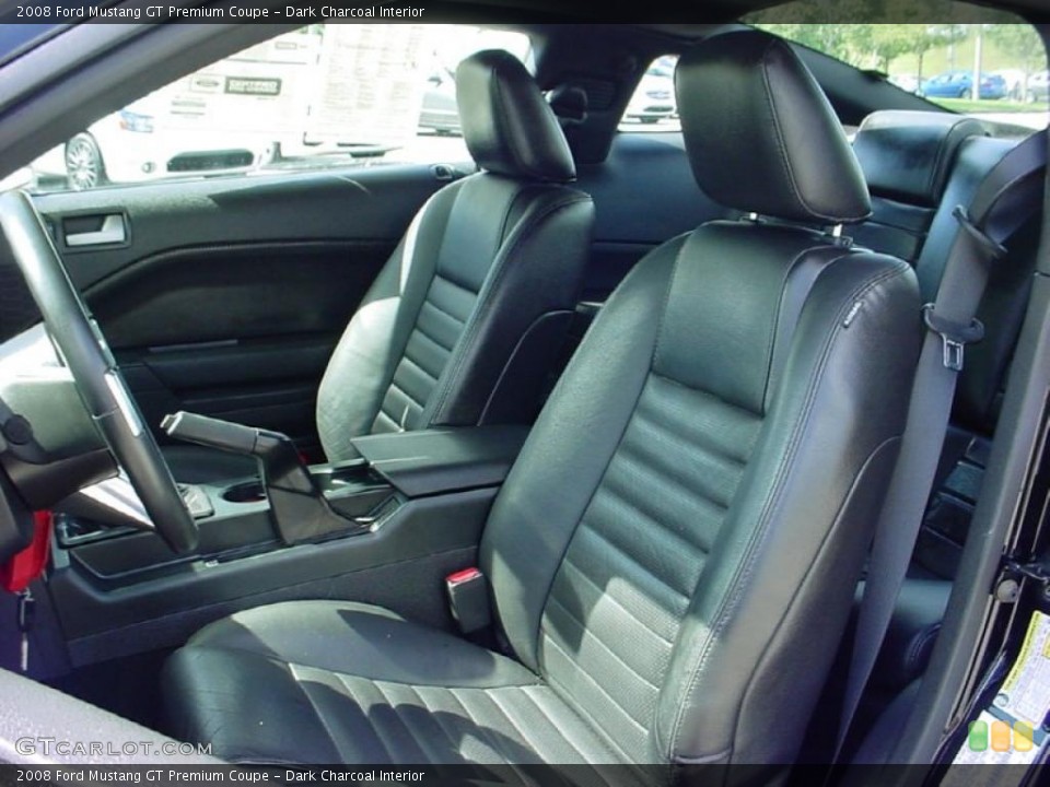 Dark Charcoal Interior Photo for the 2008 Ford Mustang GT Premium Coupe #38905554