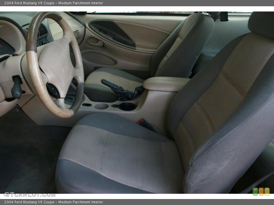 Medium Parchment Interior Photo for the 2004 Ford Mustang V6 Coupe #38905790