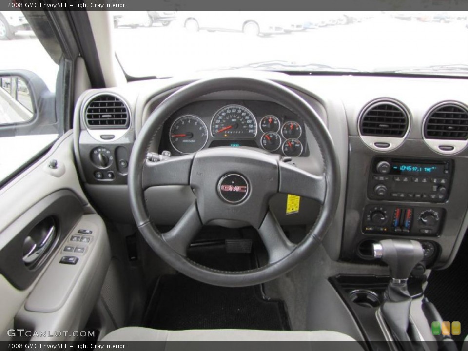 Light Gray Interior Dashboard for the 2008 GMC Envoy SLT #38912558
