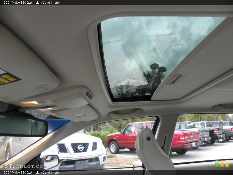 Light Sand Interior Sunroof for the 2004 Volvo S80 2.9 #38912654