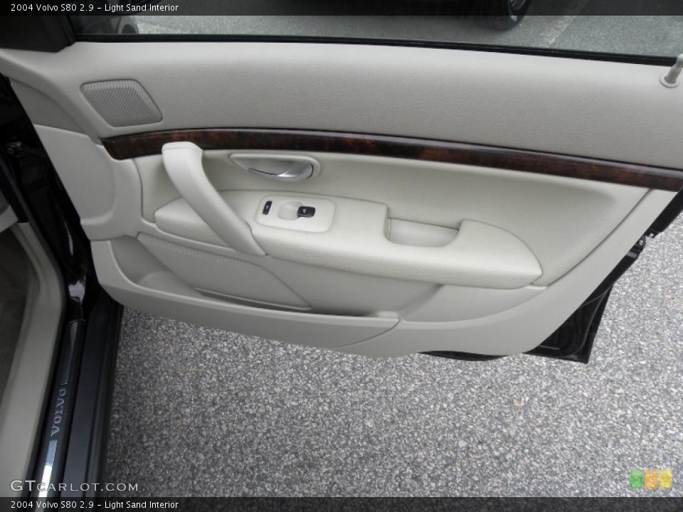 Light Sand Interior Door Panel for the 2004 Volvo S80 2.9 #38912714