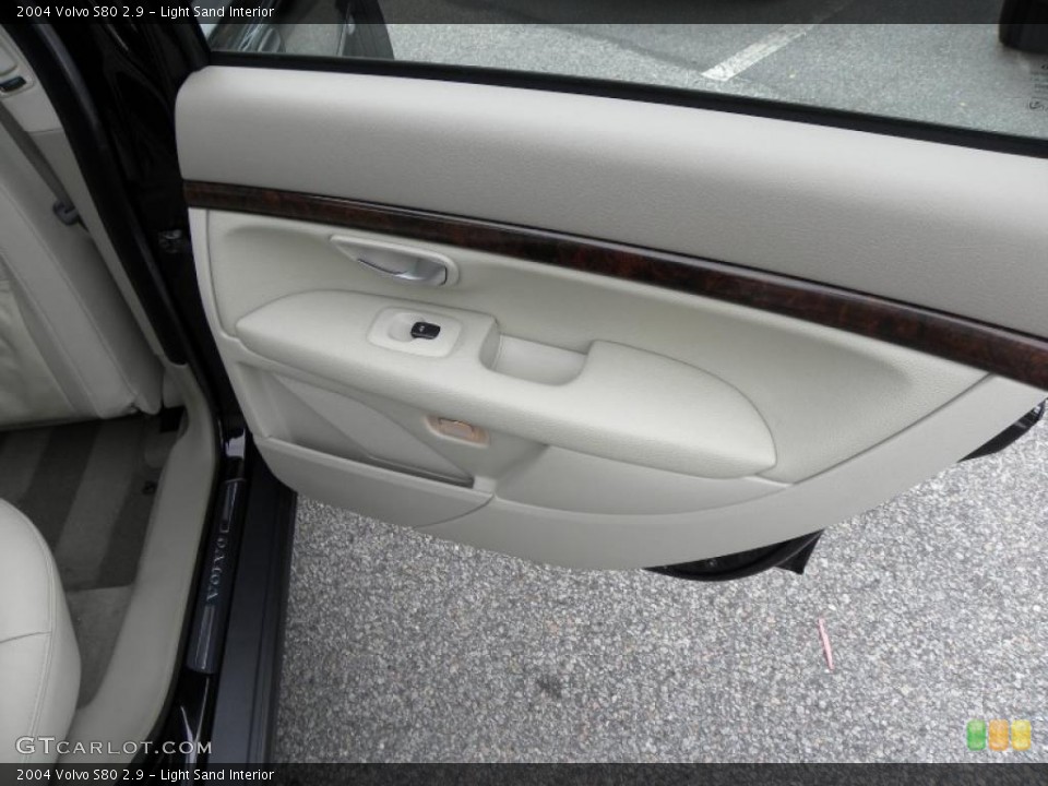 Light Sand Interior Door Panel for the 2004 Volvo S80 2.9 #38912734