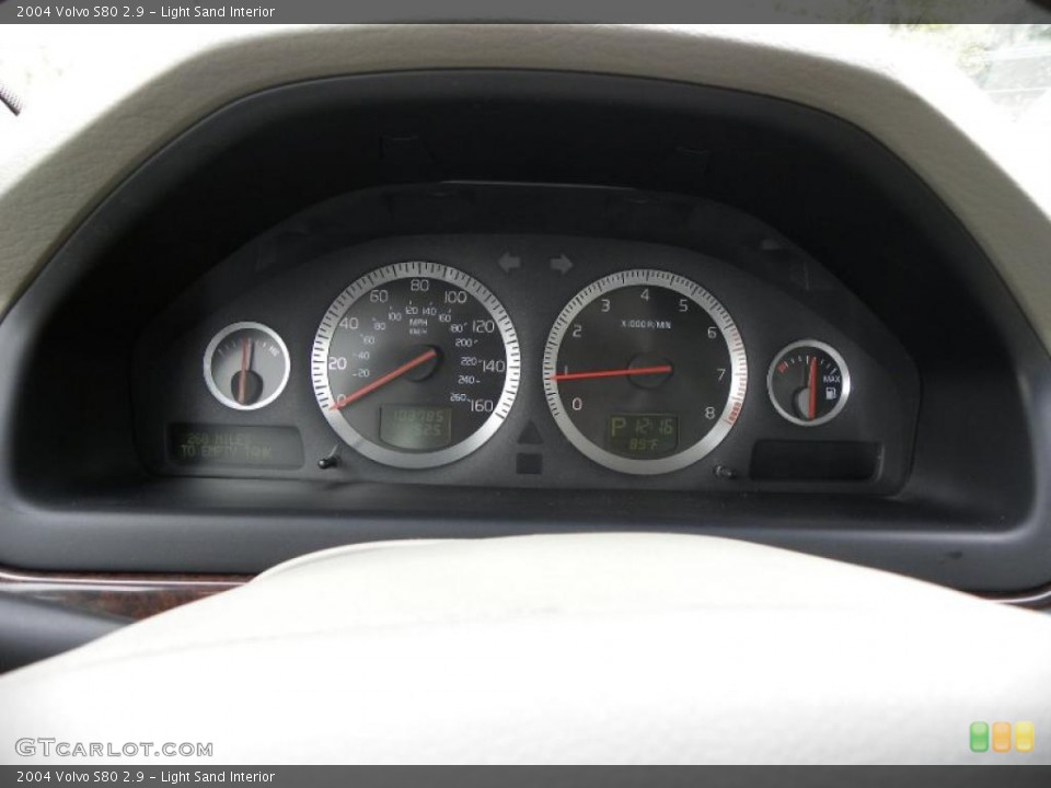 Light Sand Interior Gauges for the 2004 Volvo S80 2.9 #38912826
