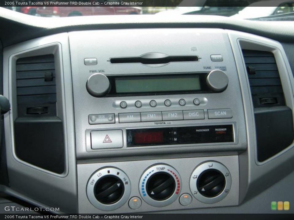 Graphite Gray Interior Controls for the 2006 Toyota Tacoma V6 PreRunner TRD Double Cab #38913566