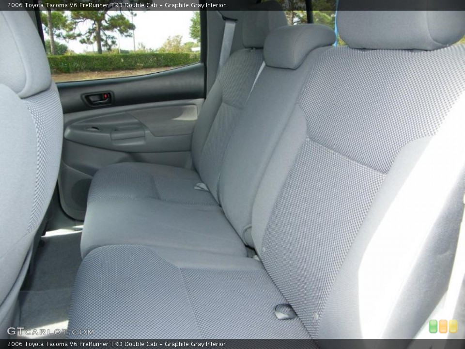 Graphite Gray Interior Photo for the 2006 Toyota Tacoma V6 PreRunner TRD Double Cab #38913570