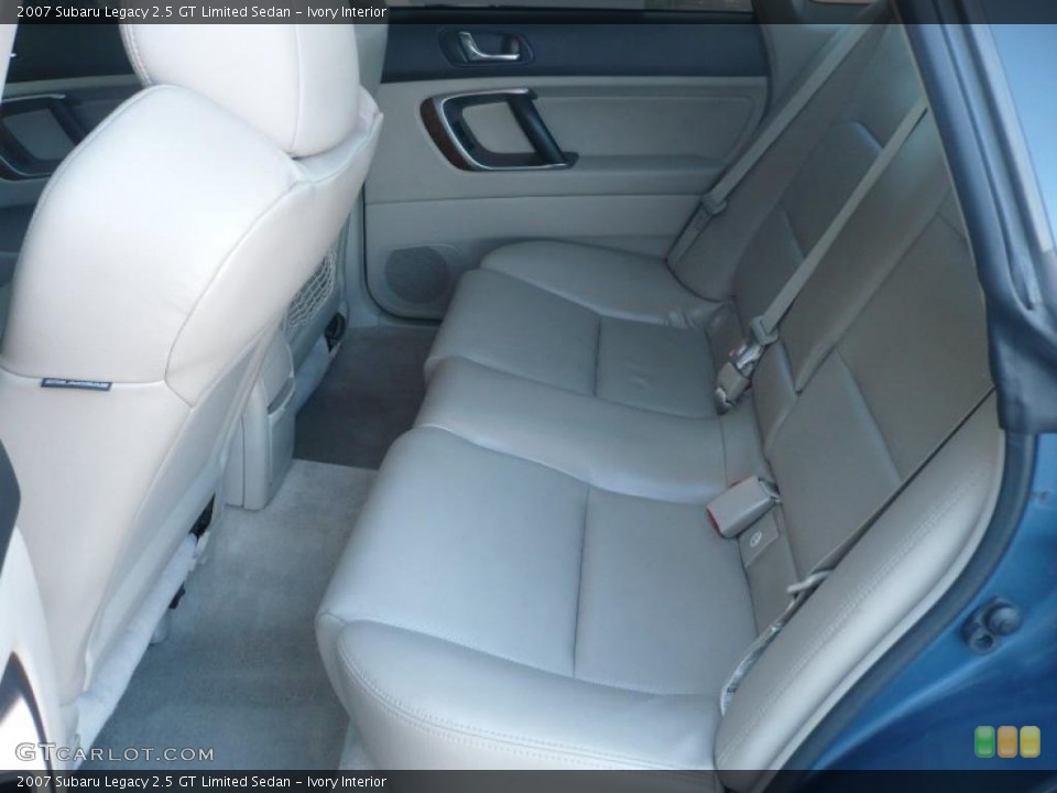 Ivory Interior Photo for the 2007 Subaru Legacy 2.5 GT Limited Sedan #38915414