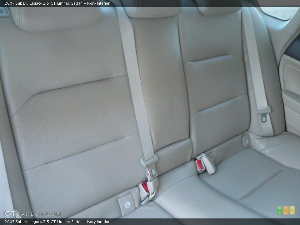 Ivory Interior Photo for the 2007 Subaru Legacy 2.5 GT Limited Sedan #38915430
