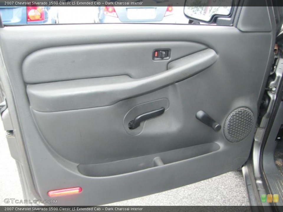 Dark Charcoal Interior Door Panel for the 2007 Chevrolet Silverado 1500 Classic LS Extended Cab #38915862