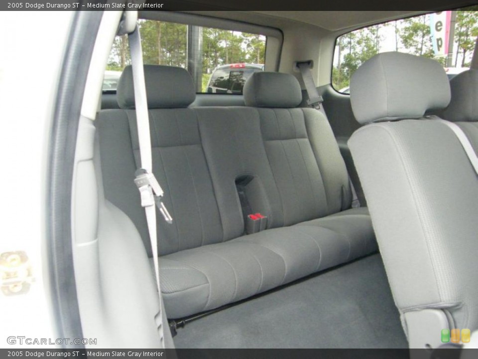 Medium Slate Gray Interior Photo for the 2005 Dodge Durango ST #38916022