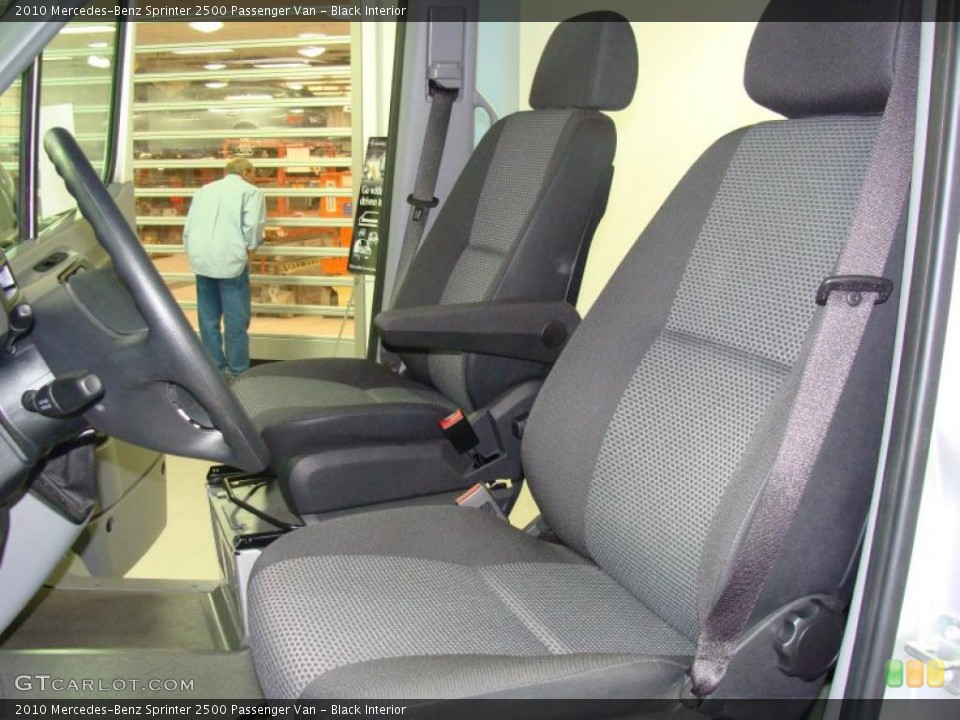 Black Interior Photo for the 2010 Mercedes-Benz Sprinter 2500 Passenger Van #38918478