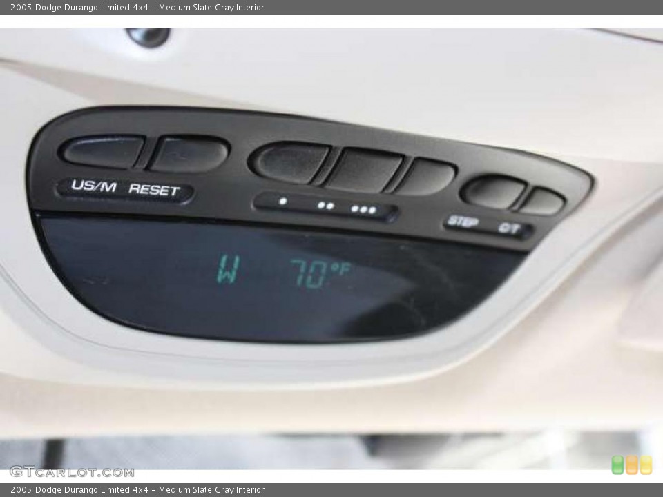 Medium Slate Gray Interior Controls for the 2005 Dodge Durango Limited 4x4 #38921458