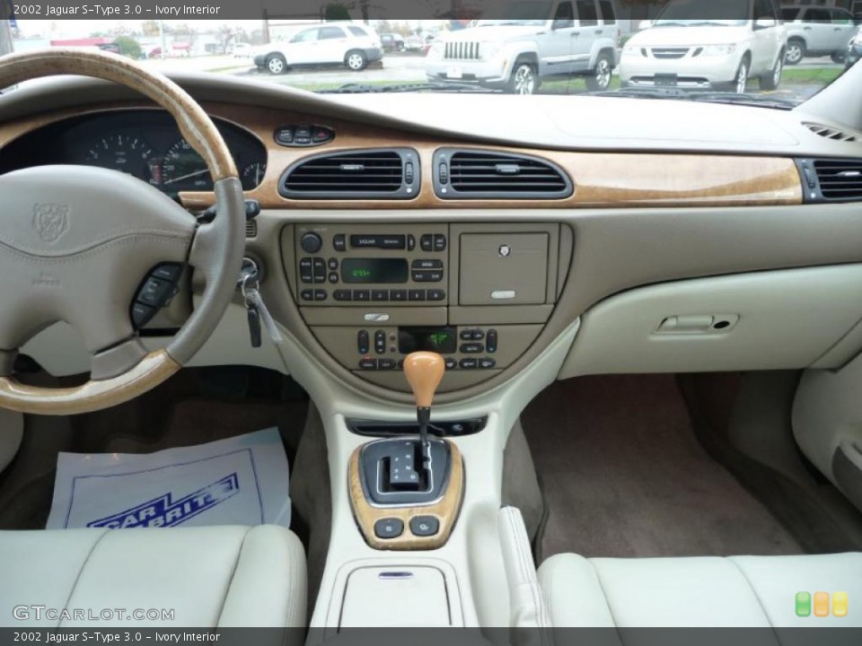 Ivory Interior Dashboard for the 2002 Jaguar S-Type 3.0 #38921946