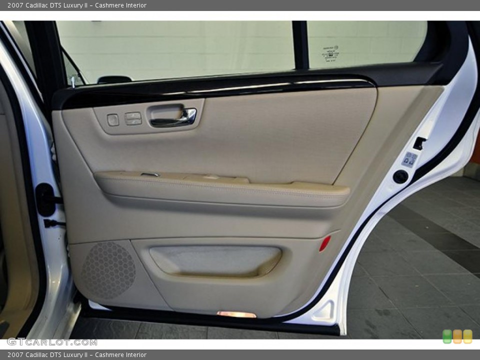 Cashmere Interior Door Panel for the 2007 Cadillac DTS Luxury II #38922698