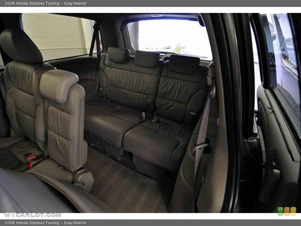 Gray Interior Photo for the 2008 Honda Odyssey Touring #38923502