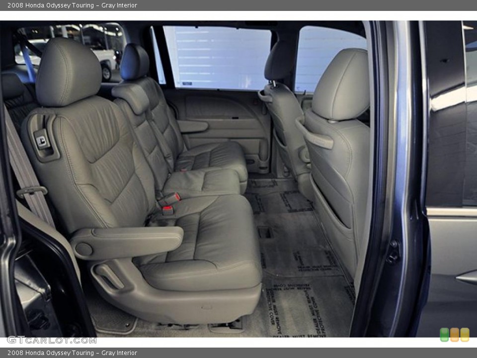 Gray Interior Photo for the 2008 Honda Odyssey Touring #38923558