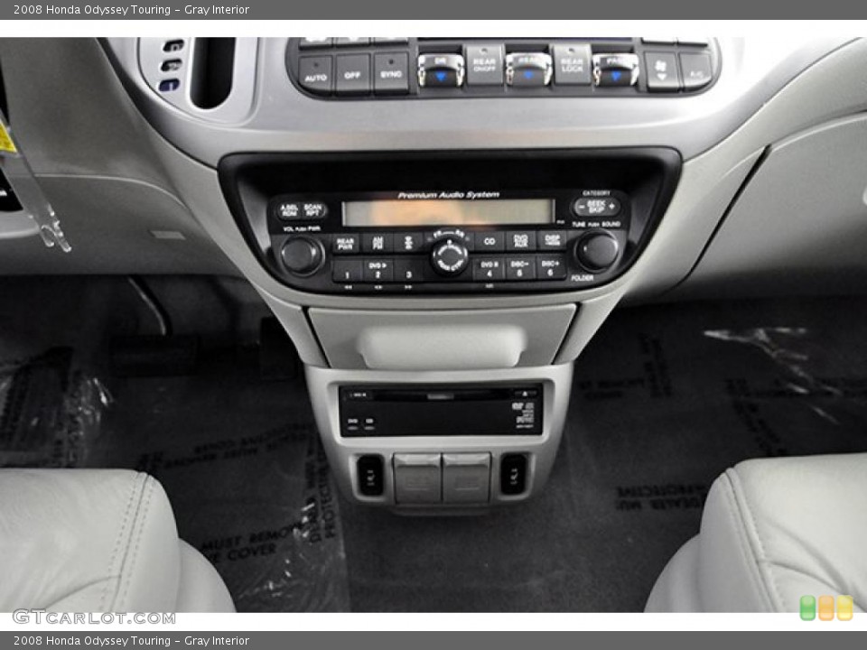 Gray Interior Controls for the 2008 Honda Odyssey Touring #38923842