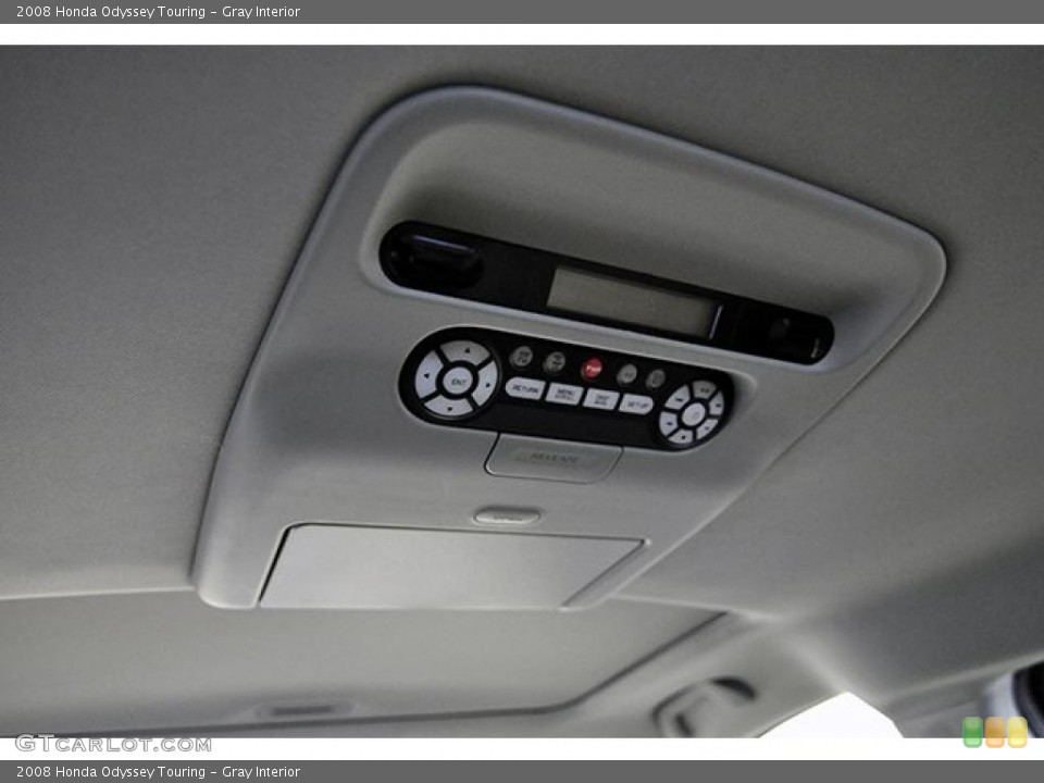 Gray Interior Controls for the 2008 Honda Odyssey Touring #38923946