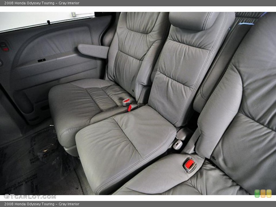 Gray Interior Photo for the 2008 Honda Odyssey Touring #38924098