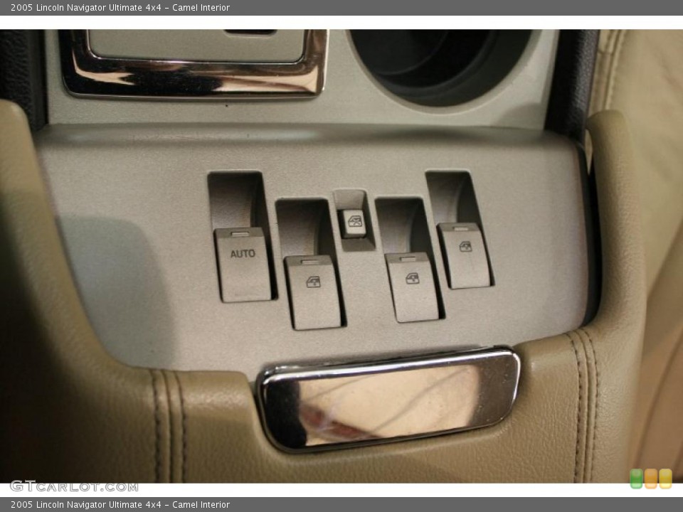 Camel Interior Controls for the 2005 Lincoln Navigator Ultimate 4x4 #38927038