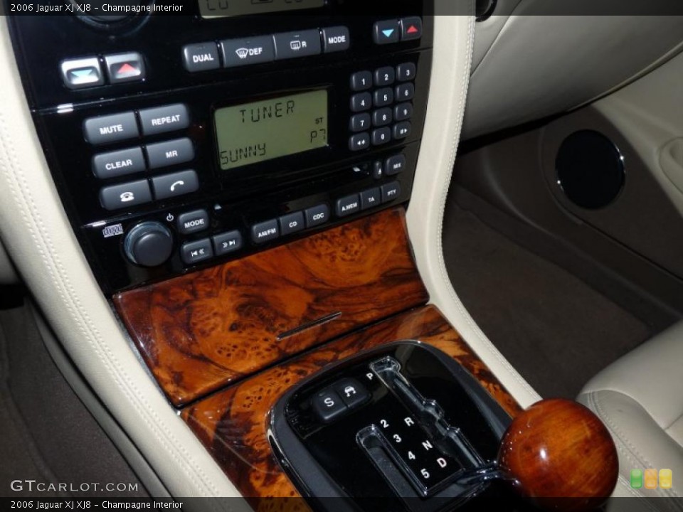 Champagne Interior Controls for the 2006 Jaguar XJ XJ8 #38927330