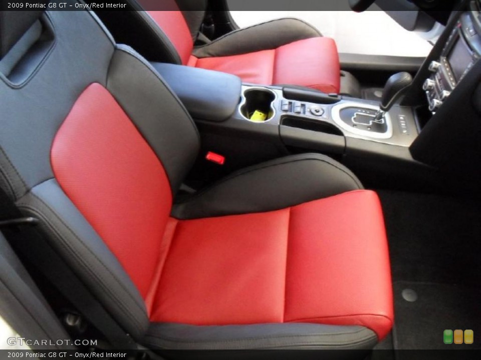 Onyx/Red Interior Photo for the 2009 Pontiac G8 GT #38928690