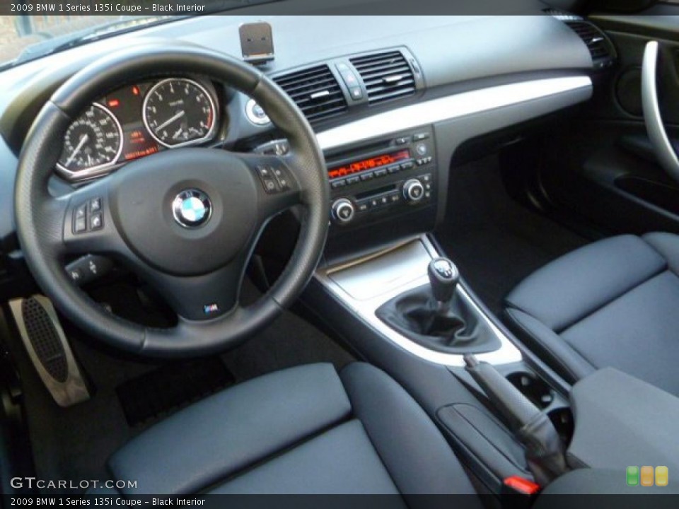 Black Interior Prime Interior for the 2009 BMW 1 Series 135i Coupe #38931448