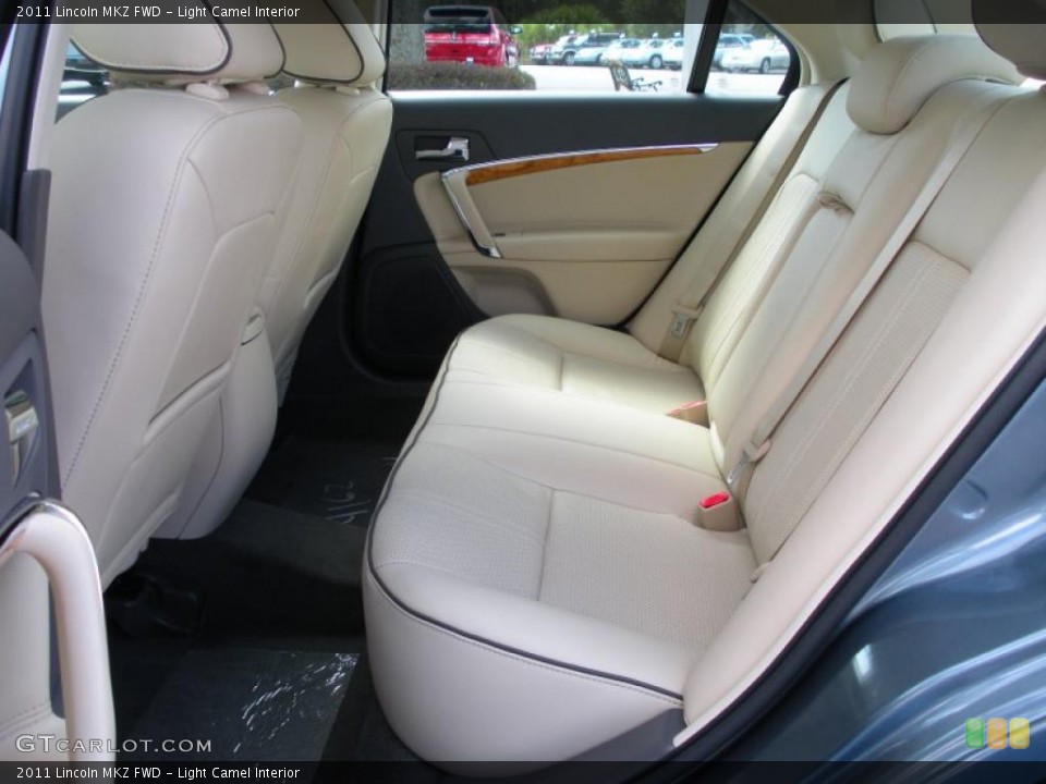 Light Camel Interior Photo for the 2011 Lincoln MKZ FWD #38937302