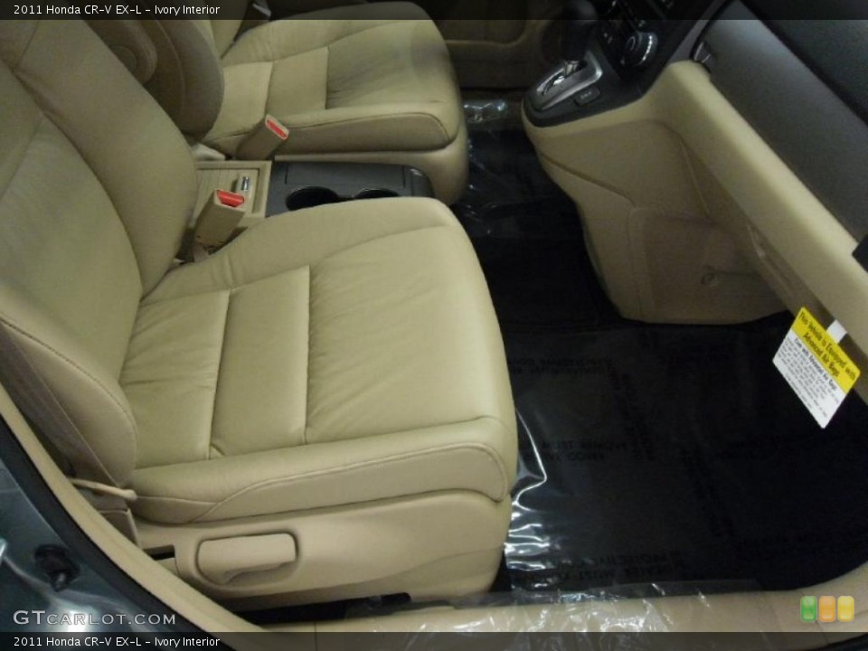 Ivory Interior Photo for the 2011 Honda CR-V EX-L #38937434