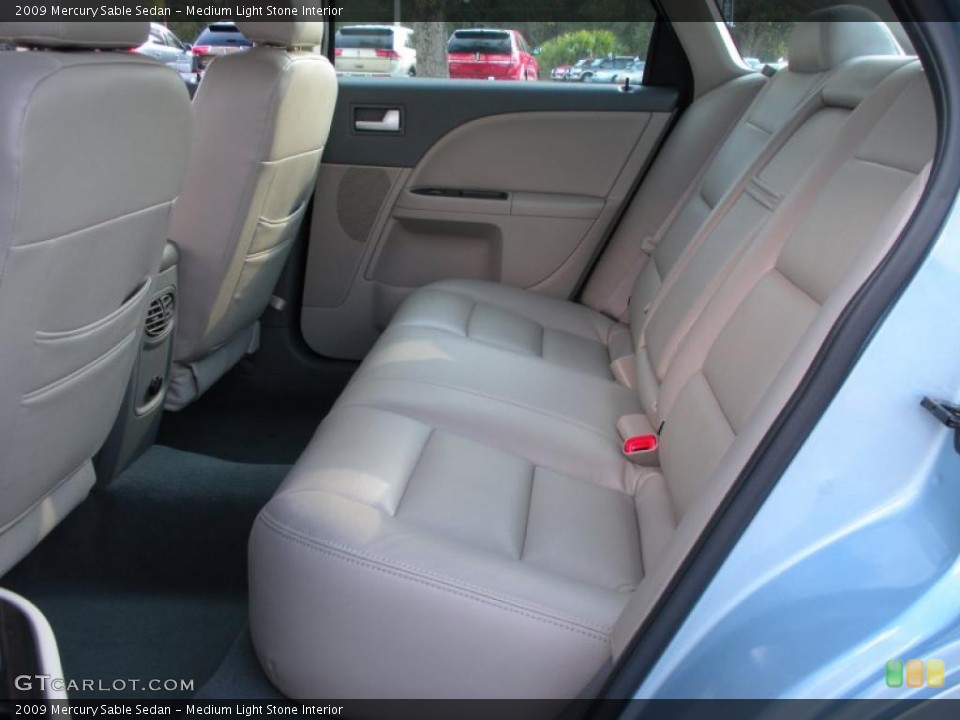 Medium Light Stone Interior Photo for the 2009 Mercury Sable Sedan #38939090